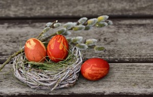 easter-eggs-red pix 2